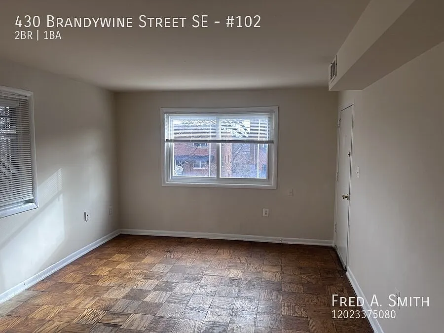 Two Bedroom Apartment in Washington Highlands | $500 Security Deposit | Available Now — Photo 3