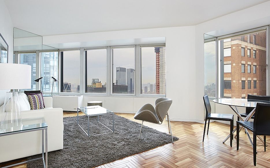 1st image of 150-156 W 56th St APT 6103
