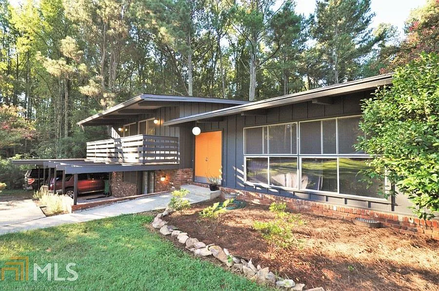 1194 Cedar Park Cir photo 1