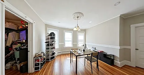 39R Newport St Photo 1