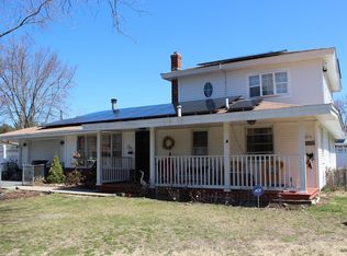 112 Ruthellen Rd, Bellingham, MA 02019