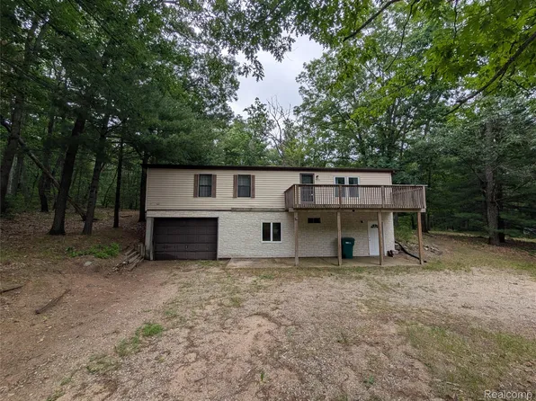 3817 S Townline Rd, Prudenville, MI 48651