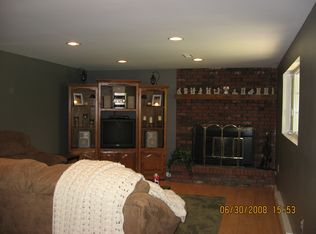 3400 Old Sugar Creek Rd, Fenton, MO 63026