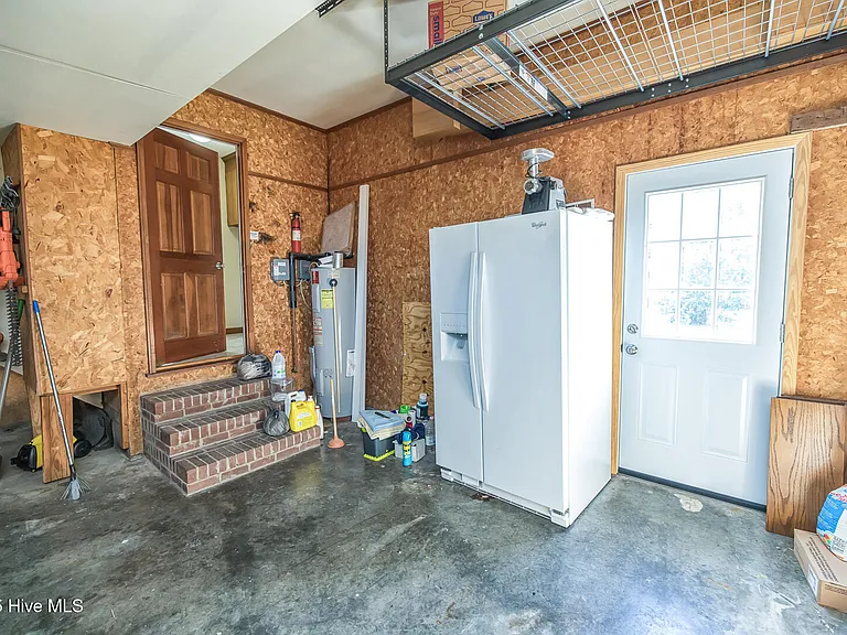 310 R L Honeycutt Dr — Photo 29