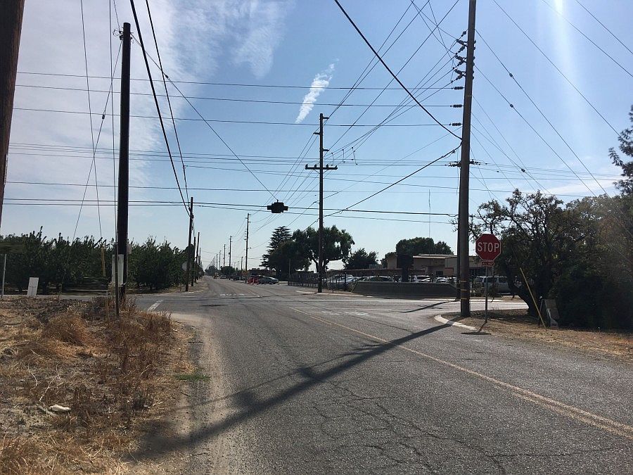 2nd image of 4012 Shoemake Ave