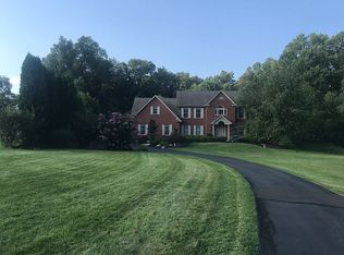 931 W Thatcher Rd, Quakertown, PA 18951