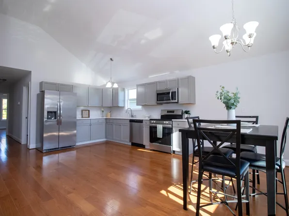 508 Grubert Ave, Staunton, VA 24401