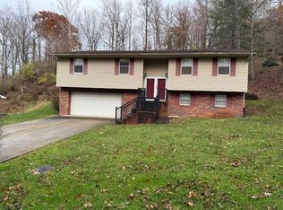 5609 Shawnee Dr, Huntington, WV 25705