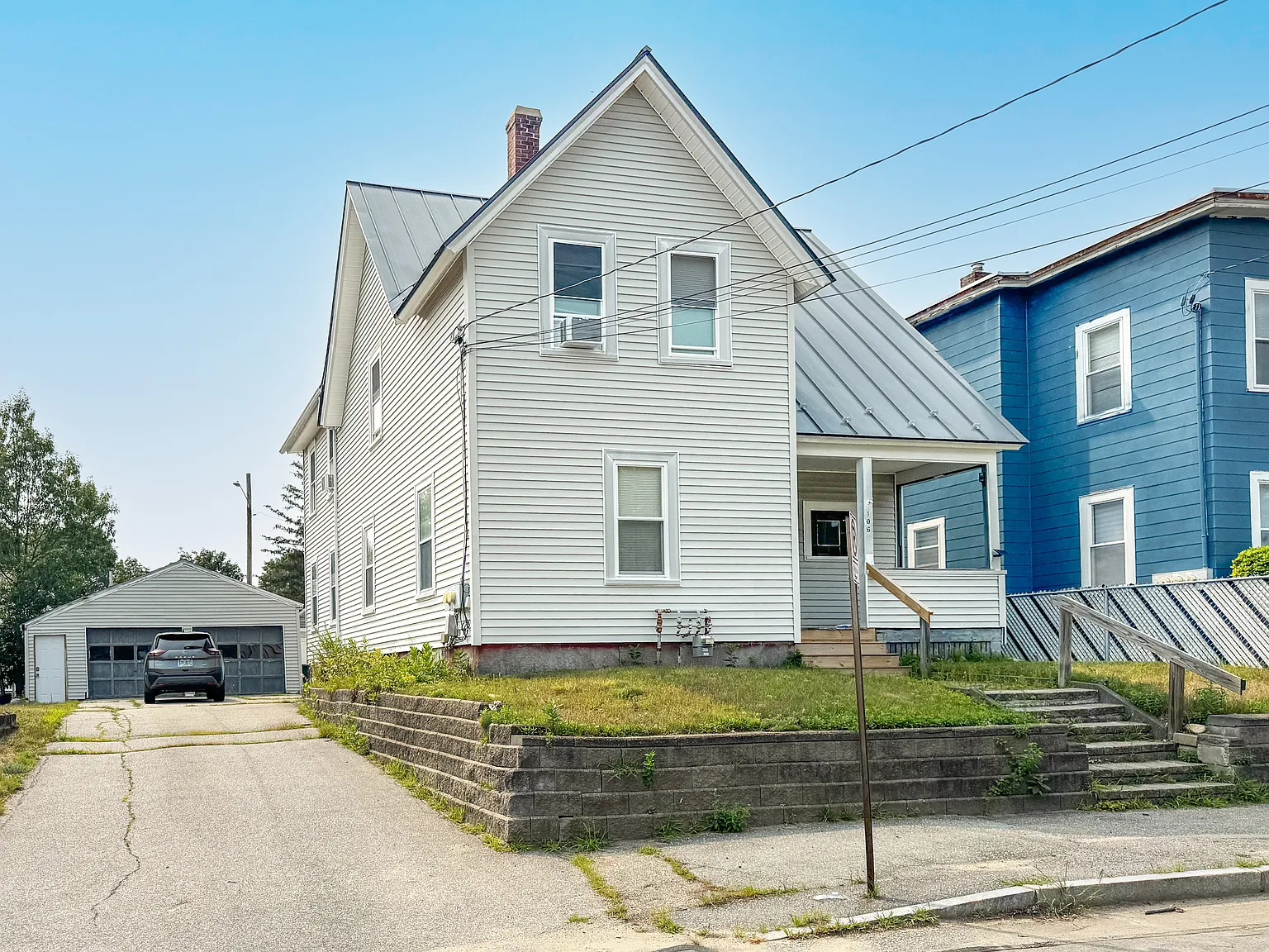 2 bed, 1036 sqft, $2,300 — Photo 3