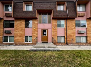 105 W Fremont Ave #6, Selah, WA