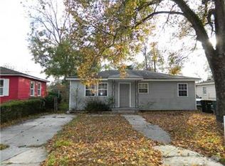 1527 Agate St, Savannah, GA 31415