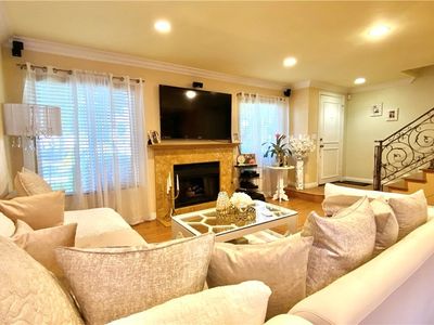 9250 Sunland Blvd APT 2, Sun Valley, CA, 91352