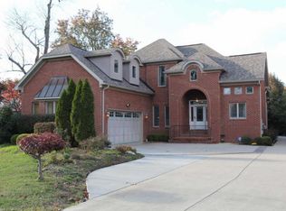 3919 Brownsboro Rd, Indian Hills, KY 40207