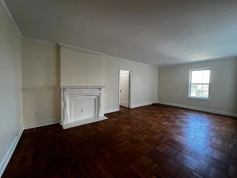 The Royal York Apartments — Photo 169
