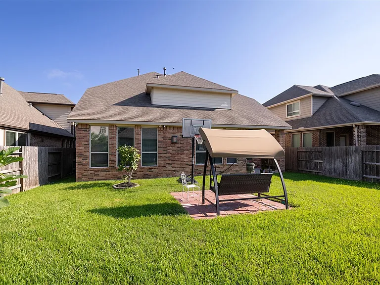 19823 Hamlet Shadow Ln — Photo 37