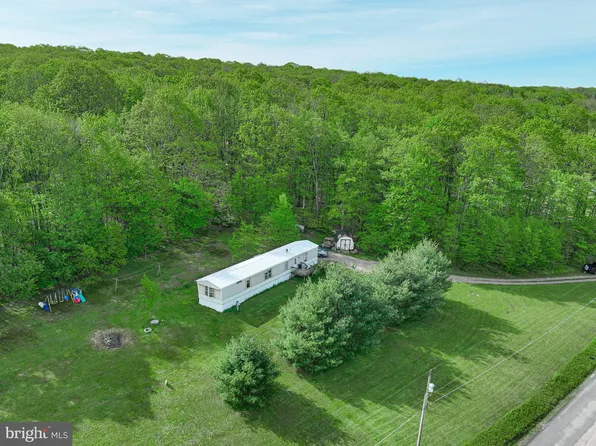 490 Meyersdale Rd, Grantsville, MD 21536