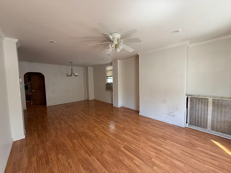 381 Liberty Ave #1 — Photo 4