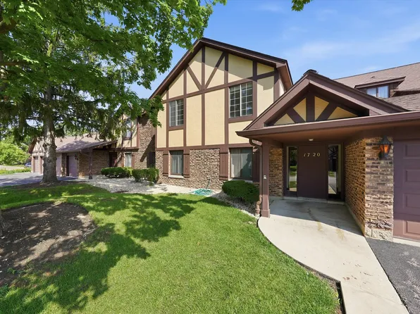 1720 Lakecliffe Dr #4305-C, Wheaton, IL 60189