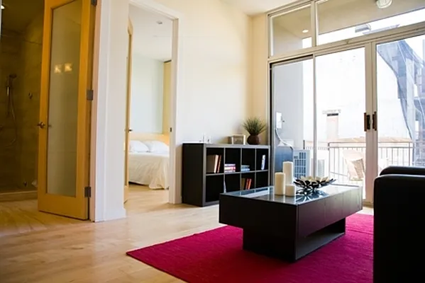 Sold by aptsandlofts.com | media 42