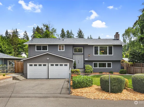 13330 20th Avenue NE, Seattle, WA 98125