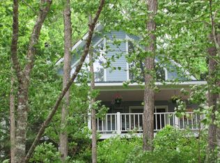 25 Woodland Hills Dr, Blairsville, GA 30512