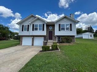 407 Bertha Way, Vine Grove, KY 40175