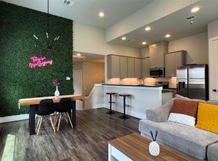 729 Janisch Rd, Houston, TX 77018