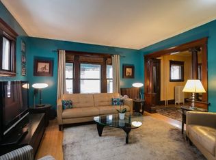 2301 Grand Ave S, Minneapolis, MN 55405