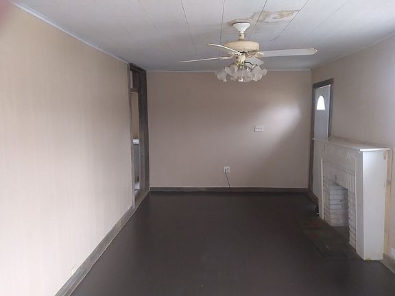 3rd image of 302 N Easton St