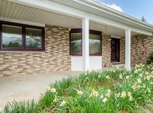 4670 Beechnut Dr, Saint Joseph, MI 49085