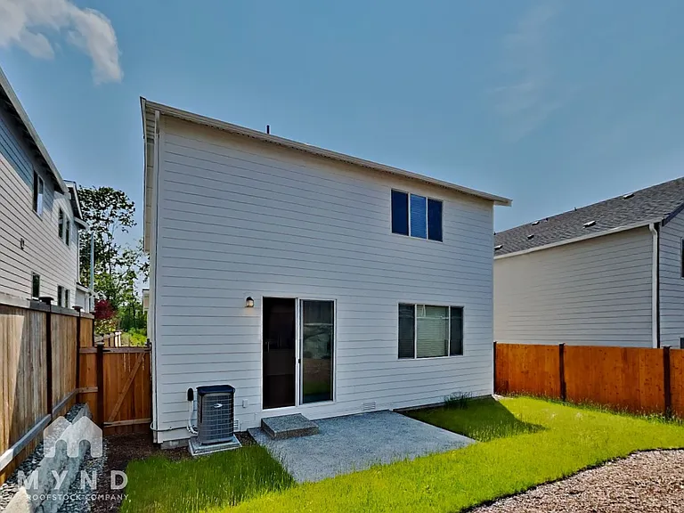 13654 201st Ave SE — Photo 21