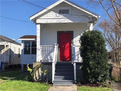 1811 Louisa St, New Orleans, LA, 70117