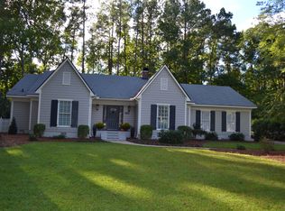310 Queen Annes Rd, Greenville, NC 27858