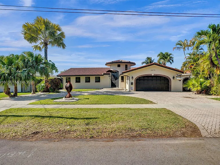 2075 Ixora Rd — Photo 12