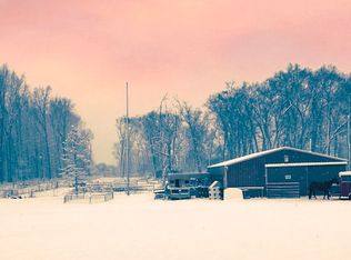 28400 Grix Rd, New Boston, MI 48164