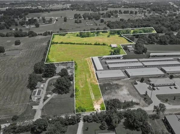 W Highway 62, Farmington, AR 72730