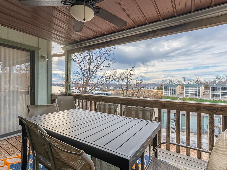 217 Southwood Shores Pl #2D — Photo 8