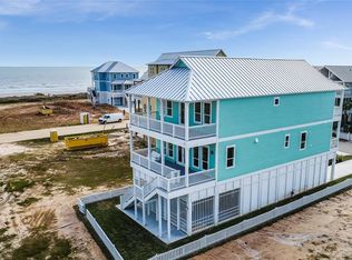 3839 Periwinkle Ln, Galveston, TX 77554