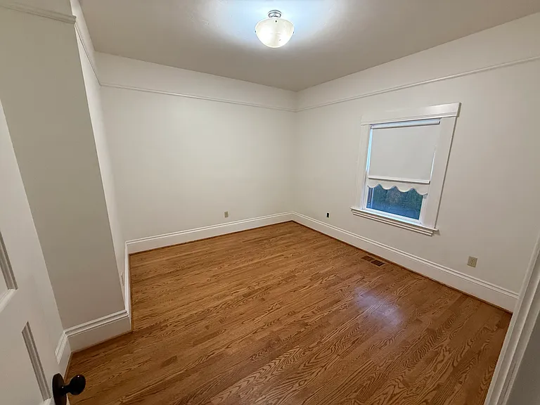 631 Lincoln Ave — Photo 8