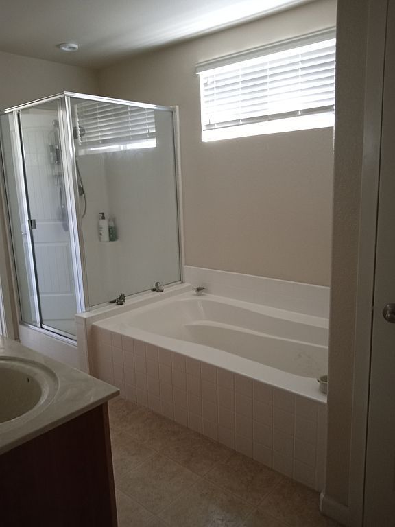 1443 Yosemite Dr #5 - Property Image