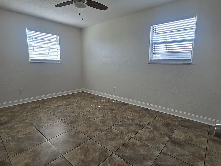 432 Auburn Dr #204 — Photo 11