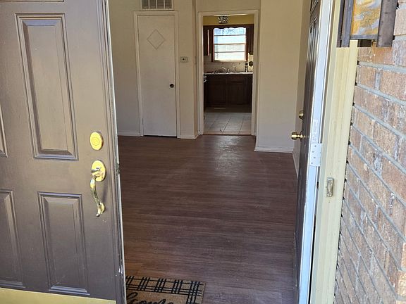 3rd image of 6509 Sherry Dr