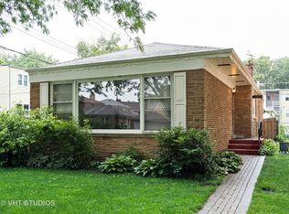 2815 W Balmoral Ave, Chicago, IL 60625