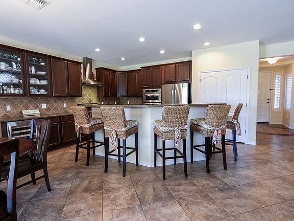 3rd image of 11533 W Vanderbilt Farms Way