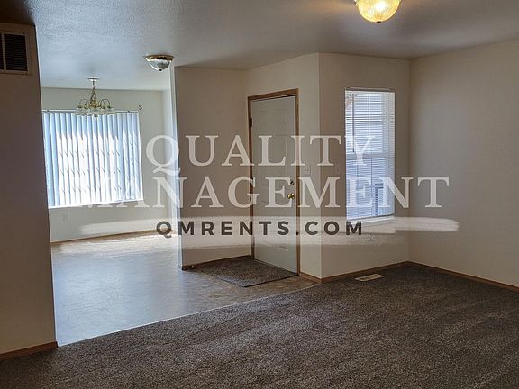 4th image of 938 N Horton St