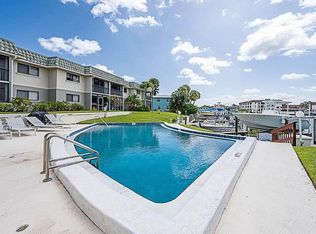 714 Northlake Ct #1-107, North Palm Beach, FL 33408