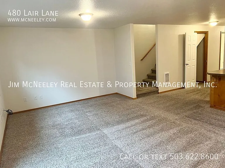 480 Lair Ln — Photo 9
