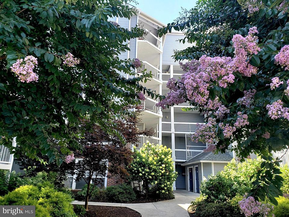 1st image of 3178 Summit Square Dr Unit 3-B7