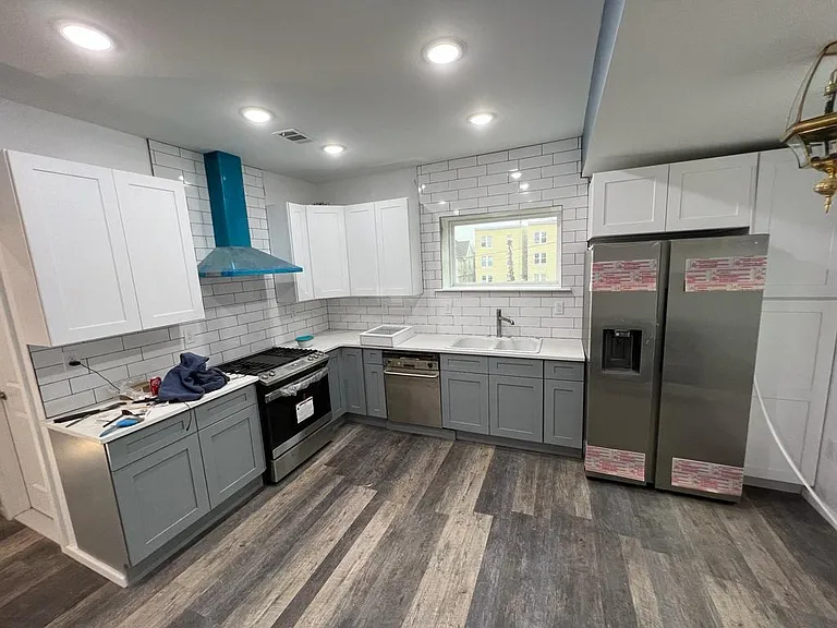 56 Irving St #1 — Photo 1