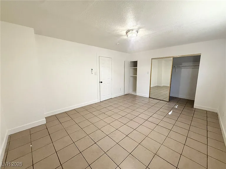 2030 Sunrise Ave #2 — Photo 8